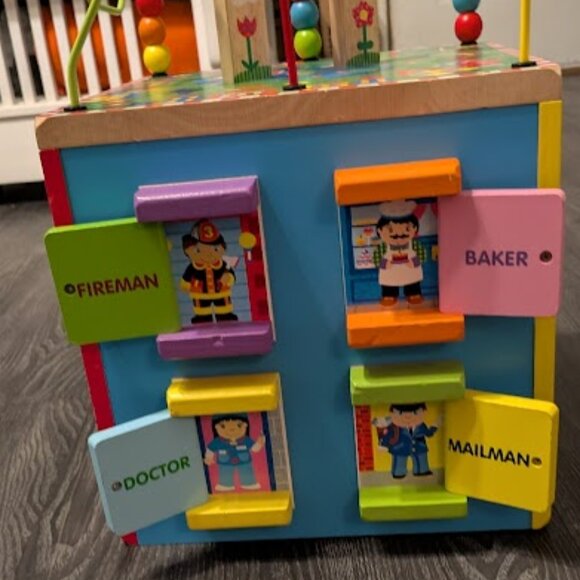 ALEX TOYS "MY BUSY TOWN" WOODEN ACTIVITY CUBE - Picture 4 of 8